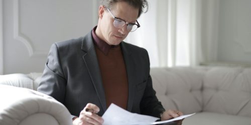 Provisión de fondos u honorarios en acción: aspectos más relevantes
